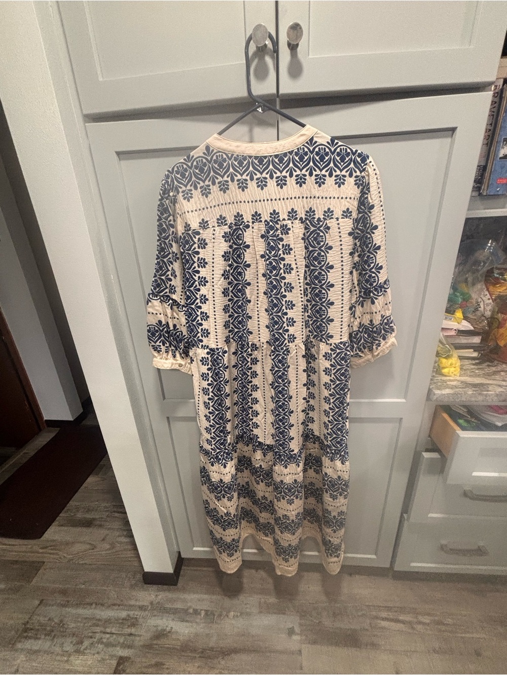 Figueroa & Flower 
Midi Dress Size XL - Picture 4 of 9